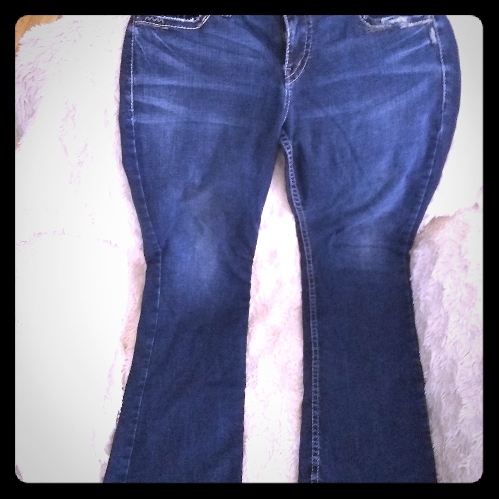 Silver jeans- bundle of 6 pair, all different.